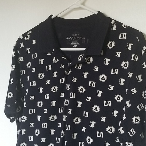 ❗❗3/$20 H&M Letter Patterned Navy Polo - Picture 2 of 3